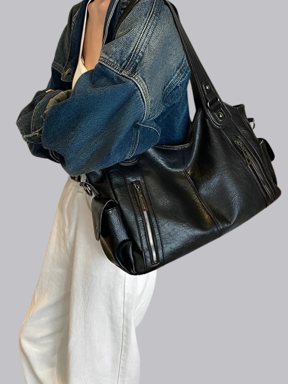 Naomi's Stylish Urban Handbag