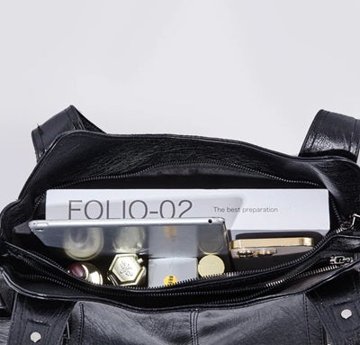 Naomi's Stylish Urban Handbag