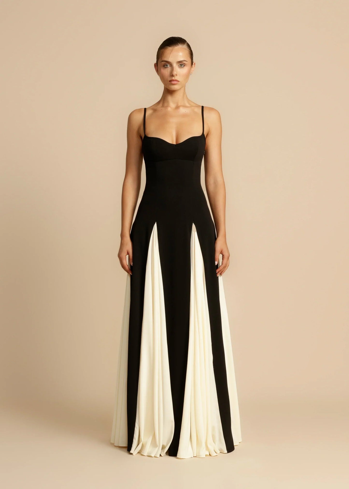 Scarlett™ | Elegant Evening Dress